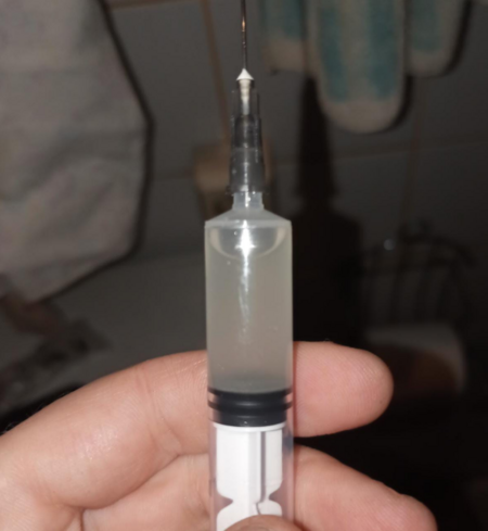 MEGA Barnaul mephedrone flour VHQ intravenous use.png