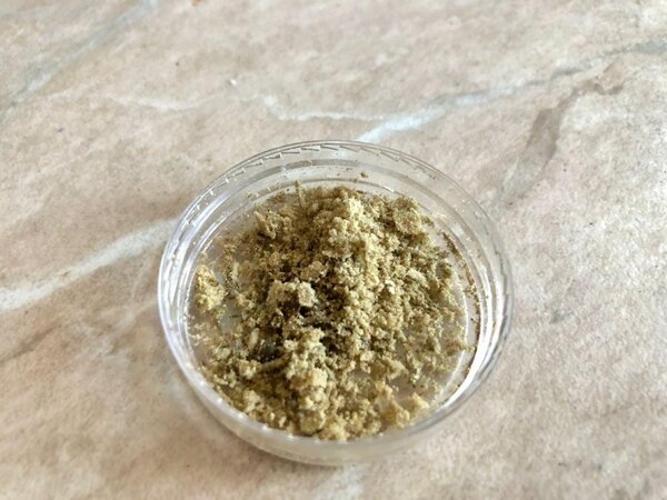 Hydra Harvested Golden Marijuana Flakes.jpg